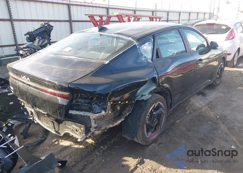 2025 Kia K4 Ex из США, поврежденный, VIN 3KPFU4DE2SE192253